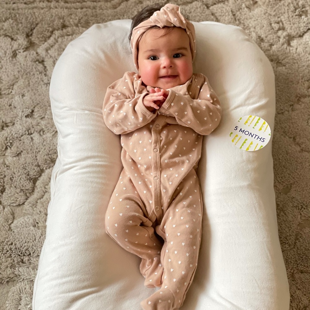 Snuggle Me Organic baby lounger and cover